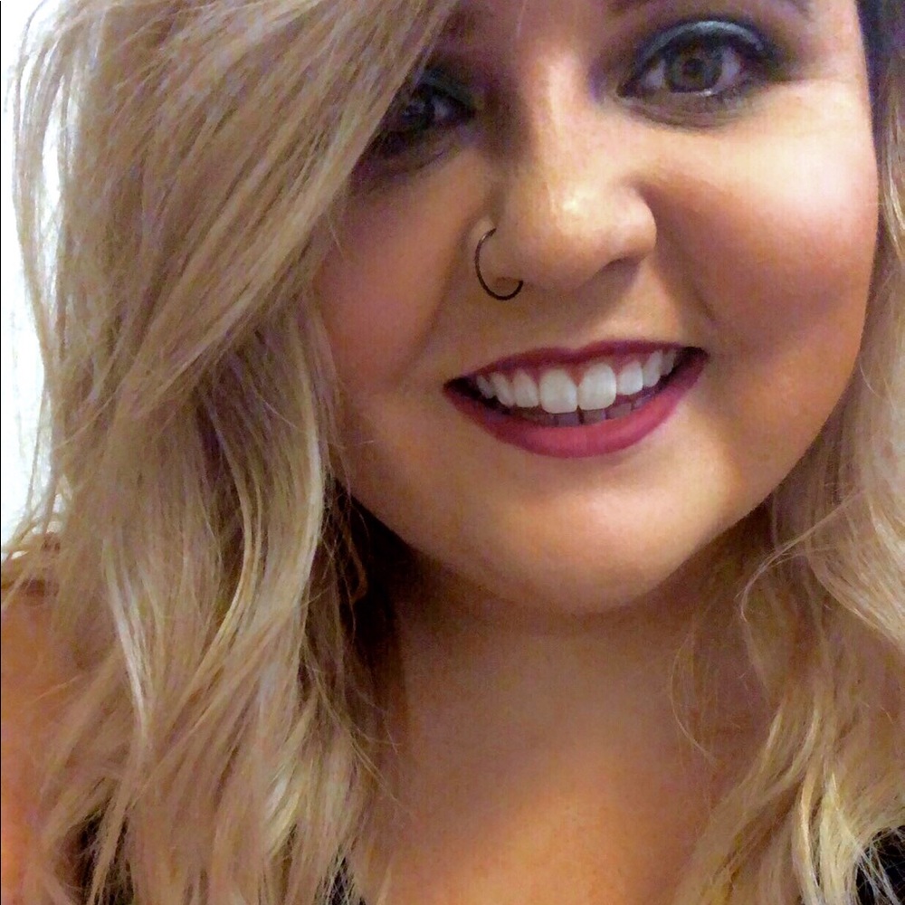 Meet your Posher, Samantha